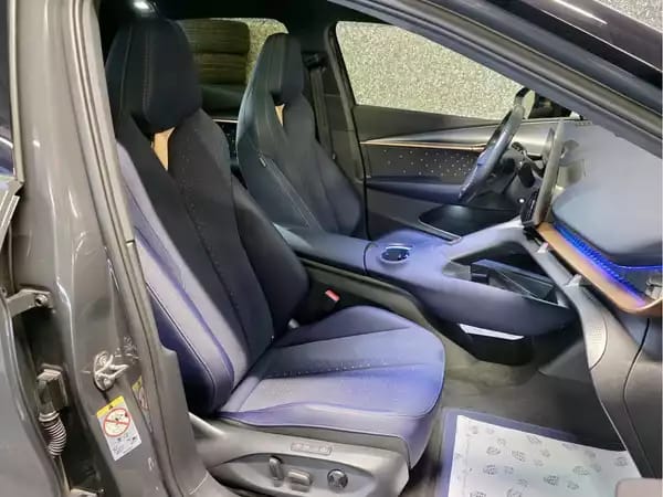 Cupra Tavascan ADRENALINE 286PS HEAD UP SENNHEISER PANO CUIR NAVI 1 HAND - Photo 3