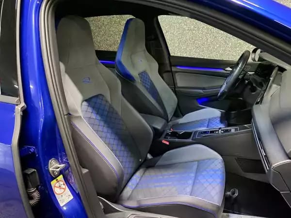 Volkswagen Golf R 8 2.0 TSI 320 4MOTION IQ LIGHT PANO CUIR NAVI - Photo 3