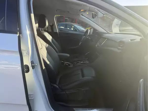 Opel Grandland X ULTIMATE PHEV NAVI 360CAM CUIR 1 HAND - Photo 3