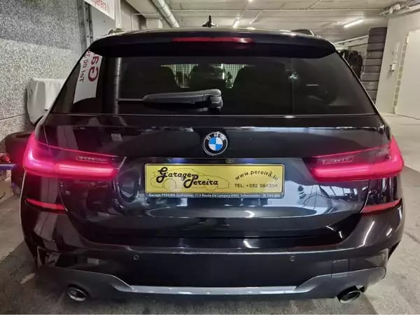 BMW 330 D 6 cyl XDRIVE TOURING M SPORT PAKET HEAD UP CUIR NAVI 1 HAND - Photo 2