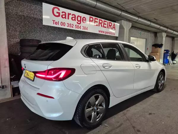 BMW 118 i AUTO  LED NAVI - Photo 3