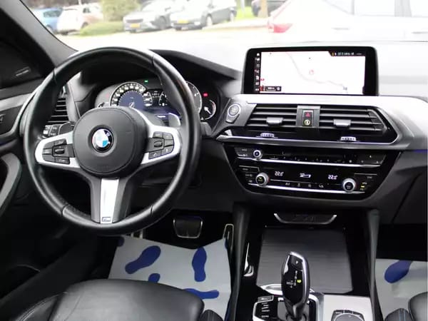 BMW X4 25D M SPORT PAKET New Model HARMAN KARDON CUIR NAVI 1 HAND - Photo 3