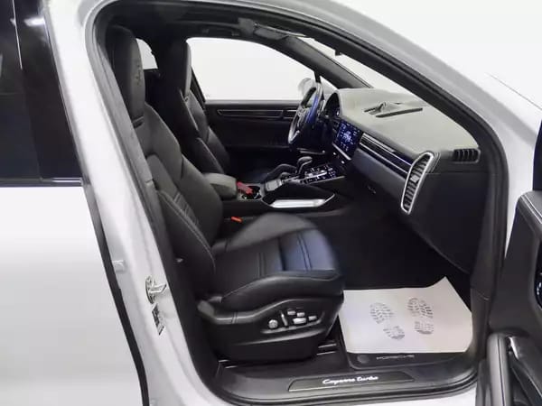 Porsche Cayenne 4.0 TURBO PSCB SPORT DESIGN CARBON APPROVED Hinterradlenkung Roues Directionnels arrière - Photo 3