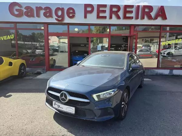 Mercedes-Benz A 250 e Plug in PROGRESSIVE LINE PANO CUIR NAVI 1 HAND - Photo 2