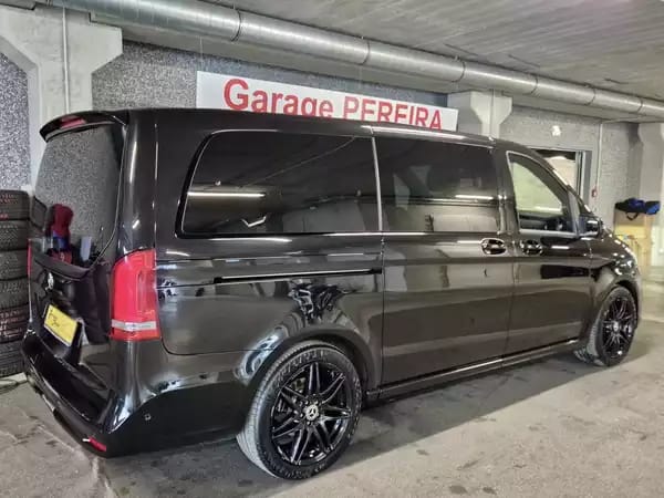 Mercedes-Benz V 250 D AMG LINE 6 SITZE BURMESTER PANO CUIR NAVI - Photo 2