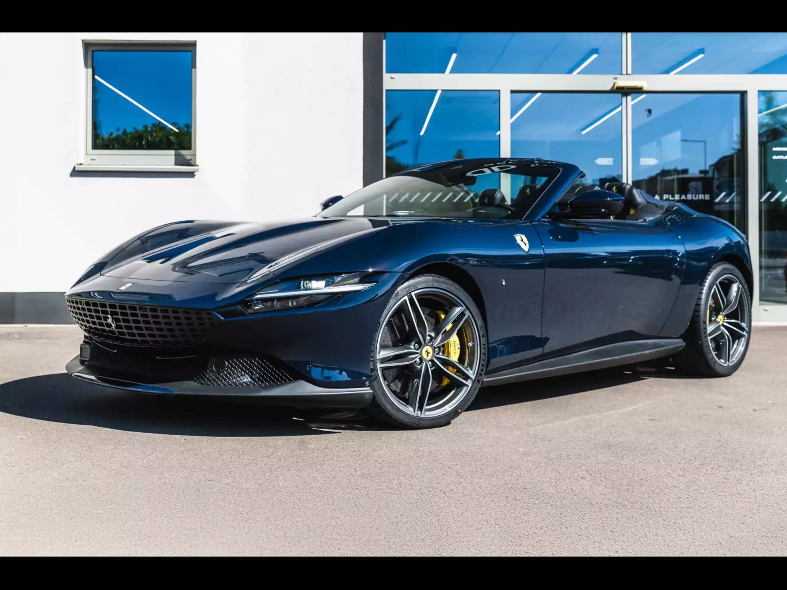 Ferrari Roma SPIDER 3.9 V8 620 – BLU POZZI - Photo 1