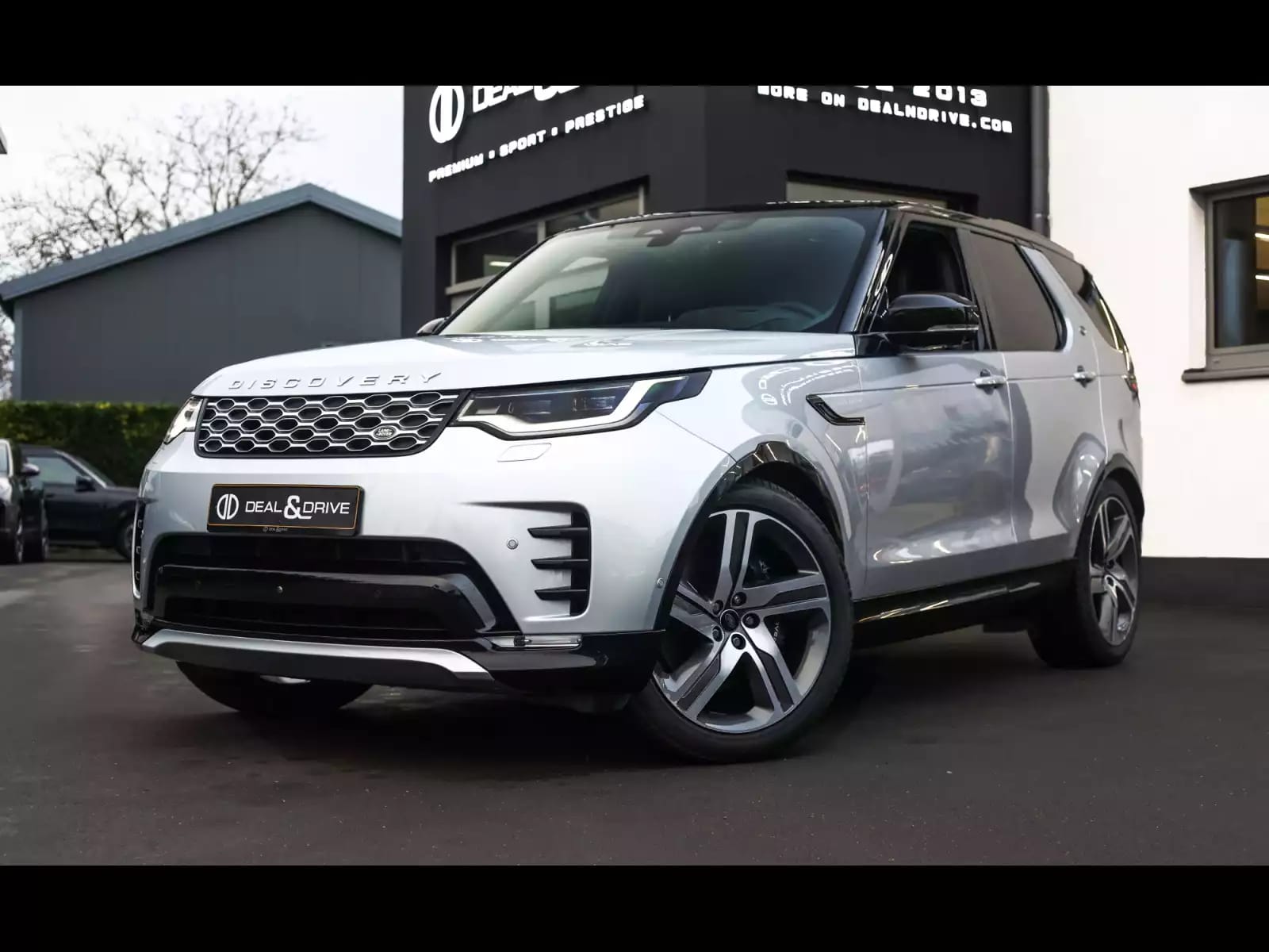 Land Rover Discovery 3.0 D300 MHEV METROPOLITAN EDITION AWD - Photo 1