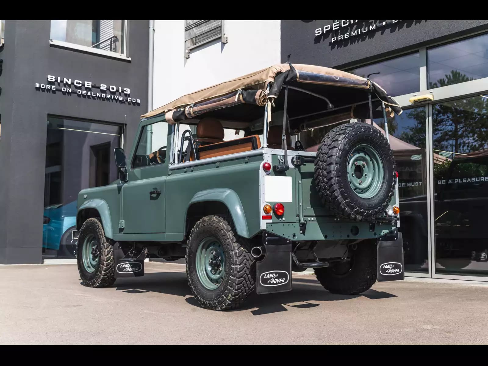 Land Rover Defender III 90 TD4 2.2L SOFT TOP - Photo 1