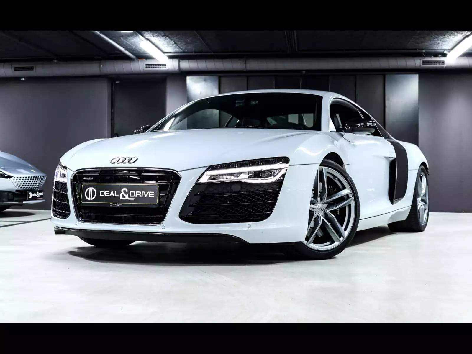 Audi R8 COUPE V8 4.2 FSI QUATTRO S-TRONIC - Photo 1