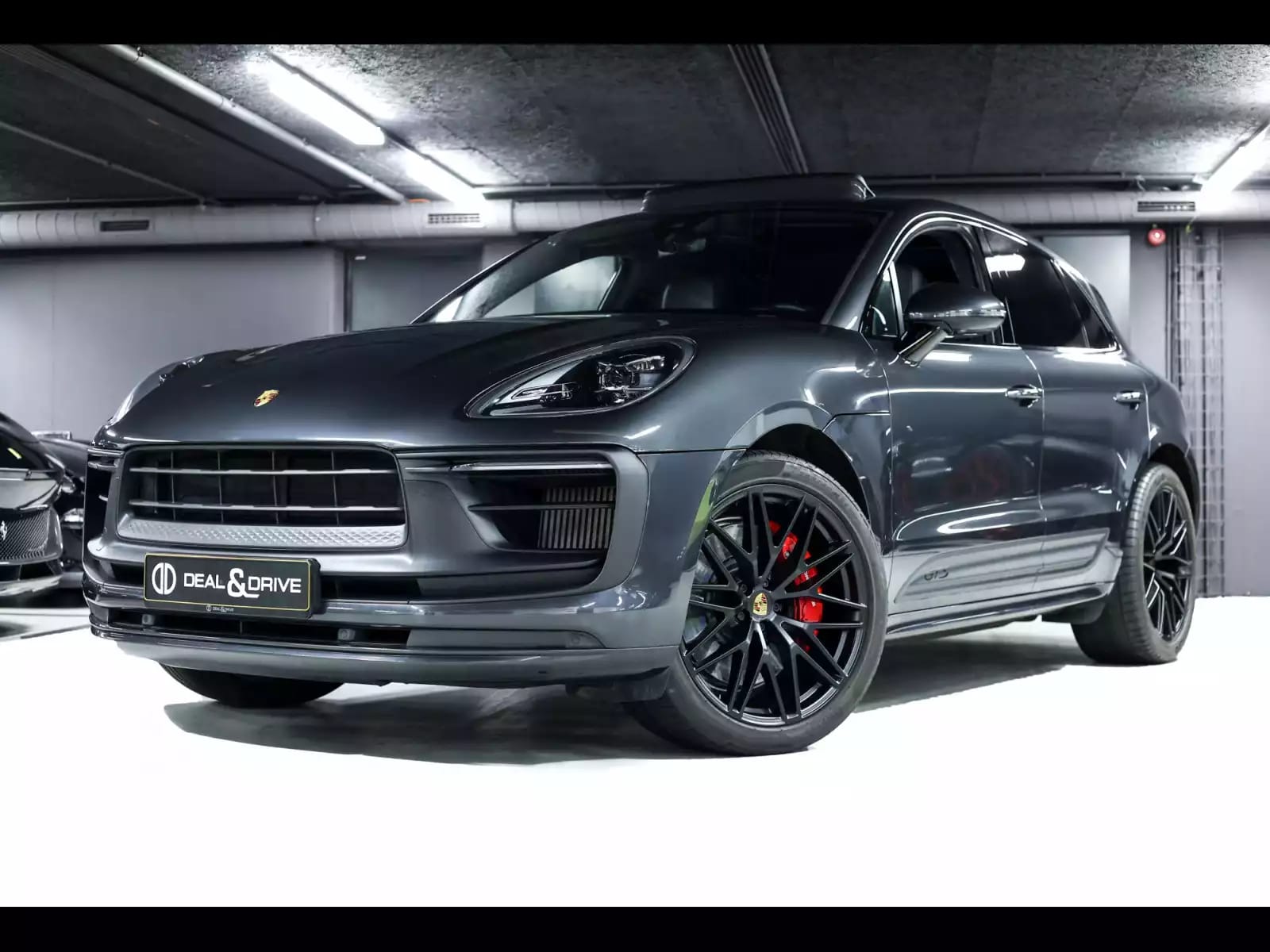 Porsche Macan III GTS PDK – VOLCANO GREY - Photo 1