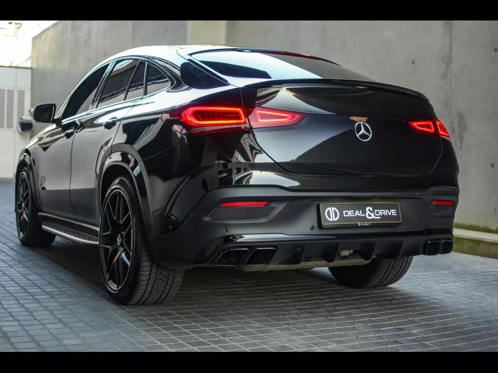 Mercedes-Benz GLE 63 AMG S COUPE 4MATIC+ - Photo 1