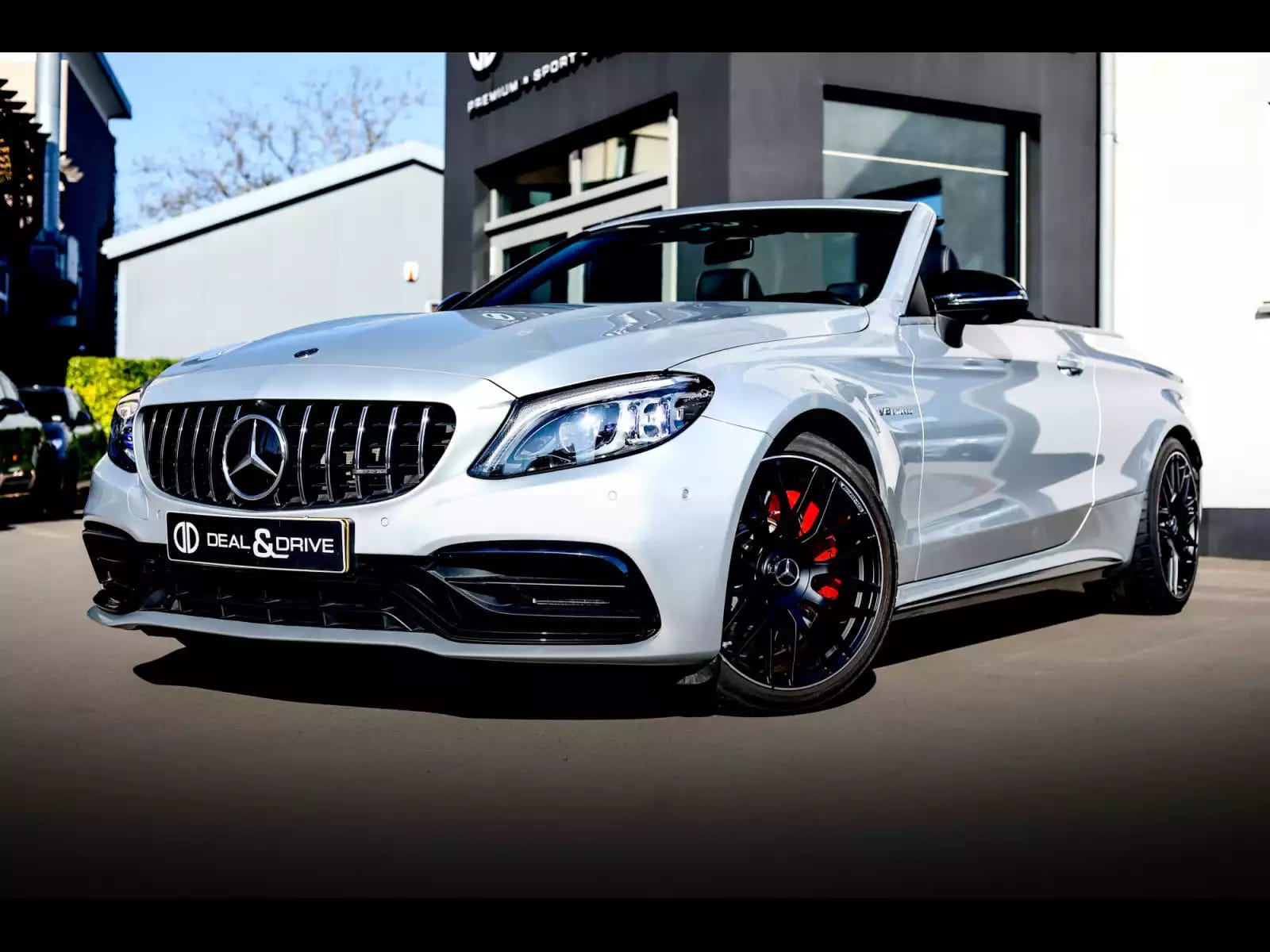 Mercedes-Benz C 63 AMG S AMG CABRIOLET (510 CH) – PACK NIGHT - Photo 1