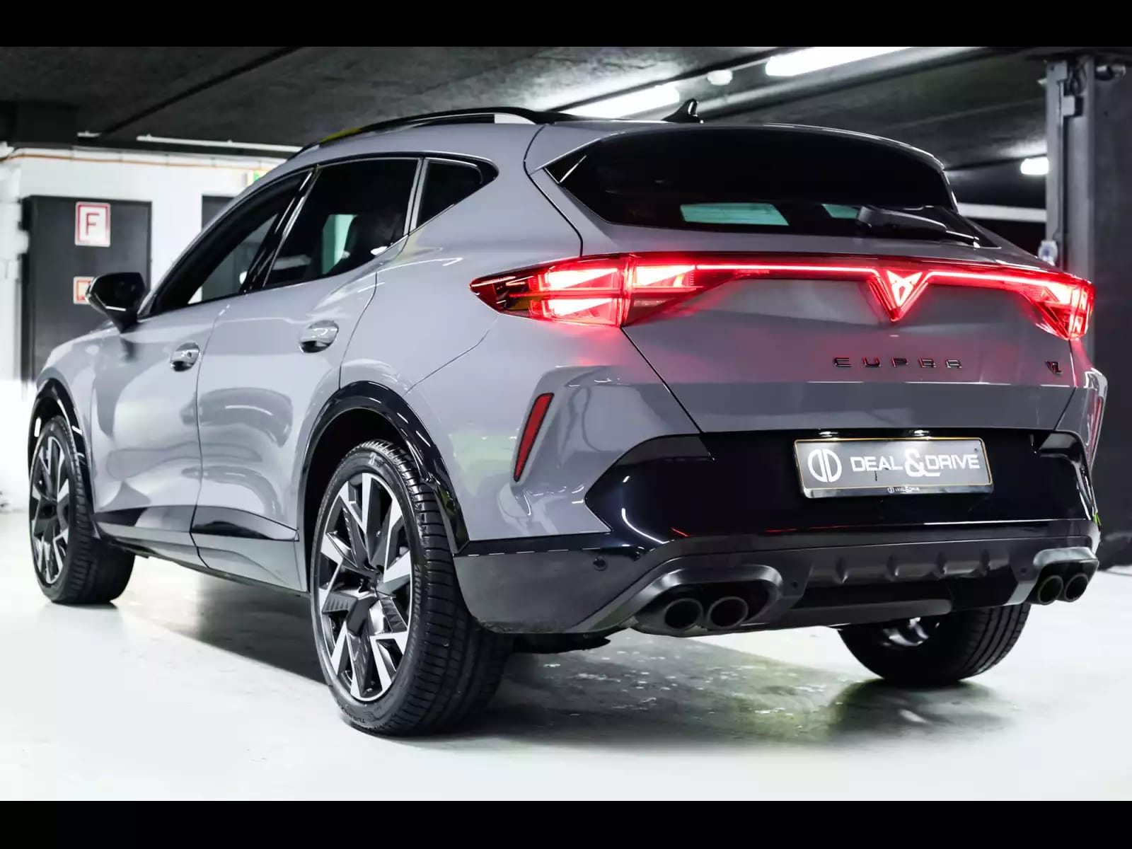 Cupra Formentor VZ 2.0 TSI 333 DSG7 4DRIVE (FACELIFT) – PACK SKYLINE - Photo 1