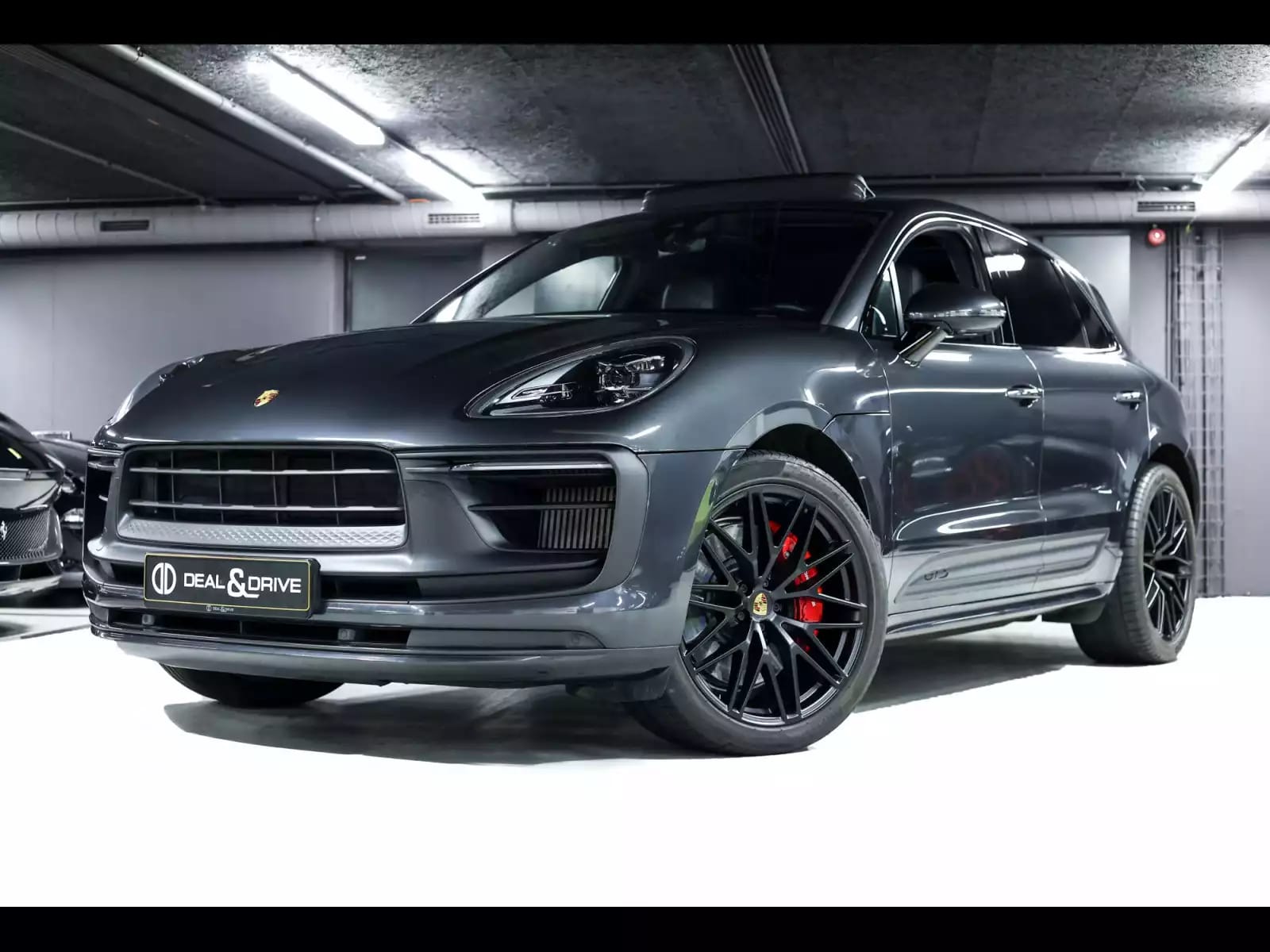 Porsche Macan III GTS PDK – VOLCANO GREY - Photo 1