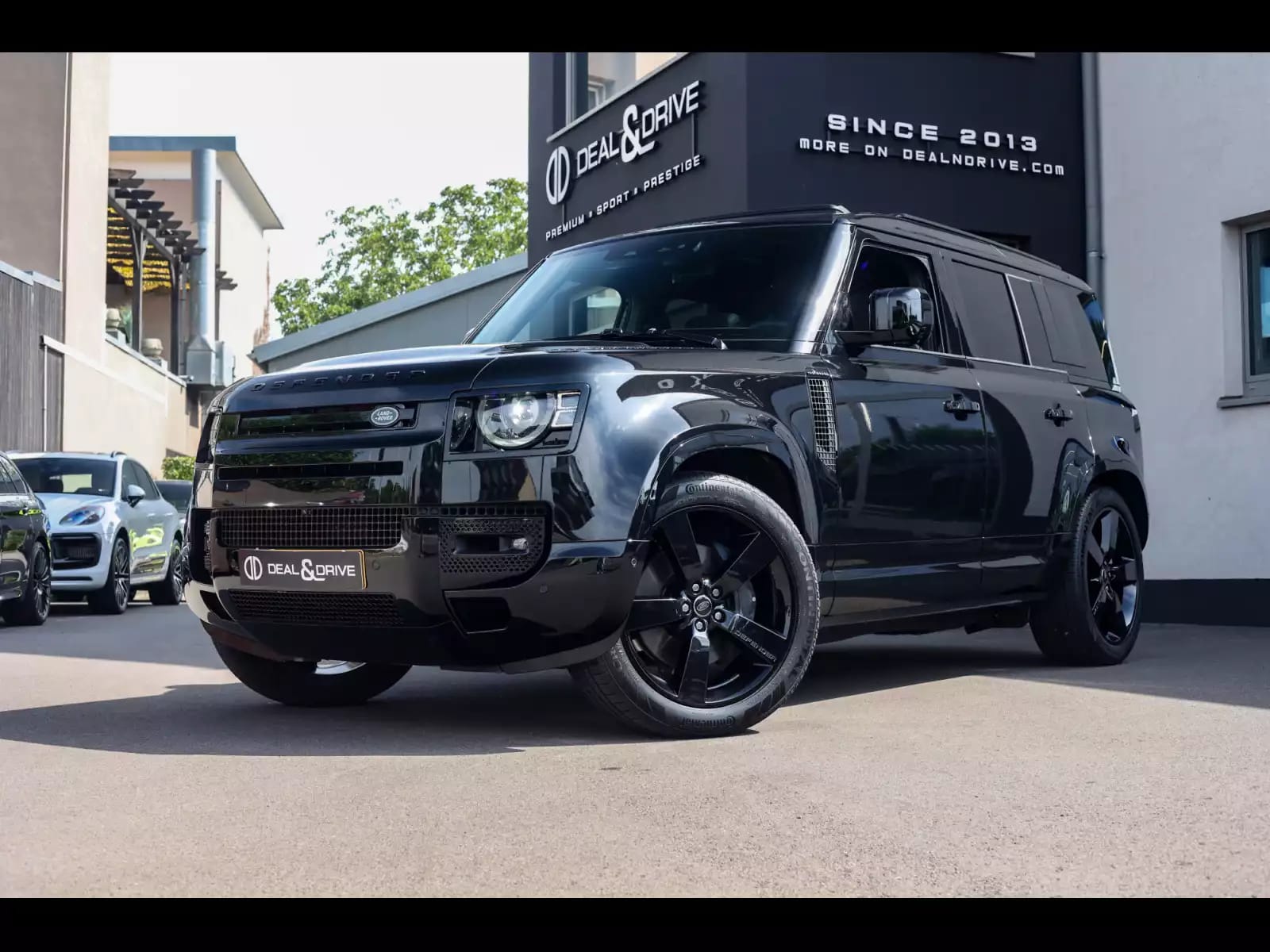 Land Rover Defender 110 P425 X-DYNAMIC HSE - Photo 1