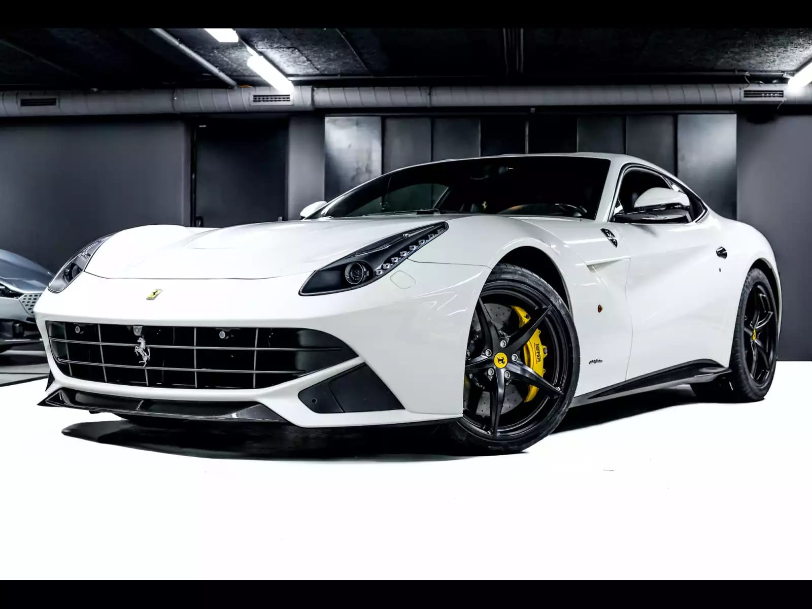 Ferrari F12 Berlinetta 6.3 V12 F1 – BIANCO AVUS – LA FERRARI STYLE WHEELS - Photo 1