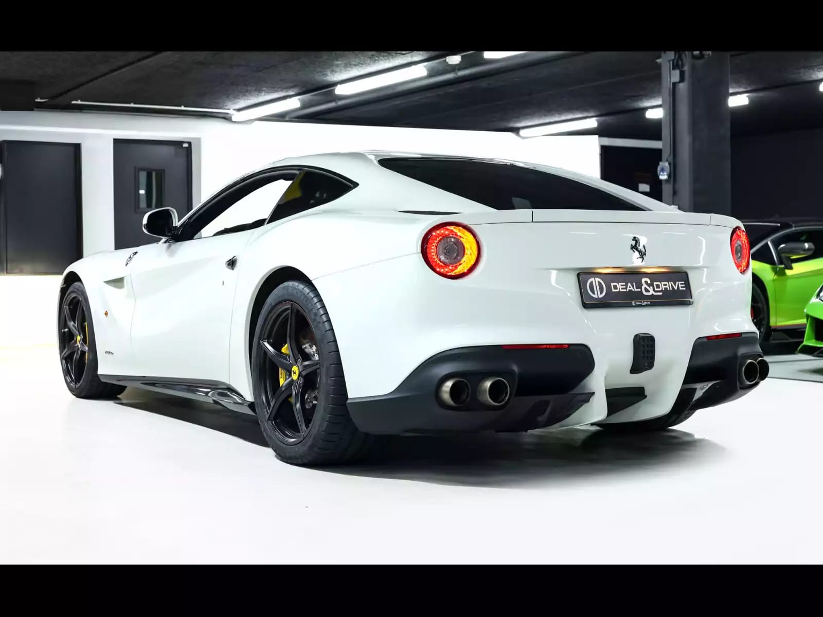 Ferrari F12 Berlinetta 6.3 V12 F1 – BIANCO AVUS – LA FERRARI STYLE WHEELS - Photo 1