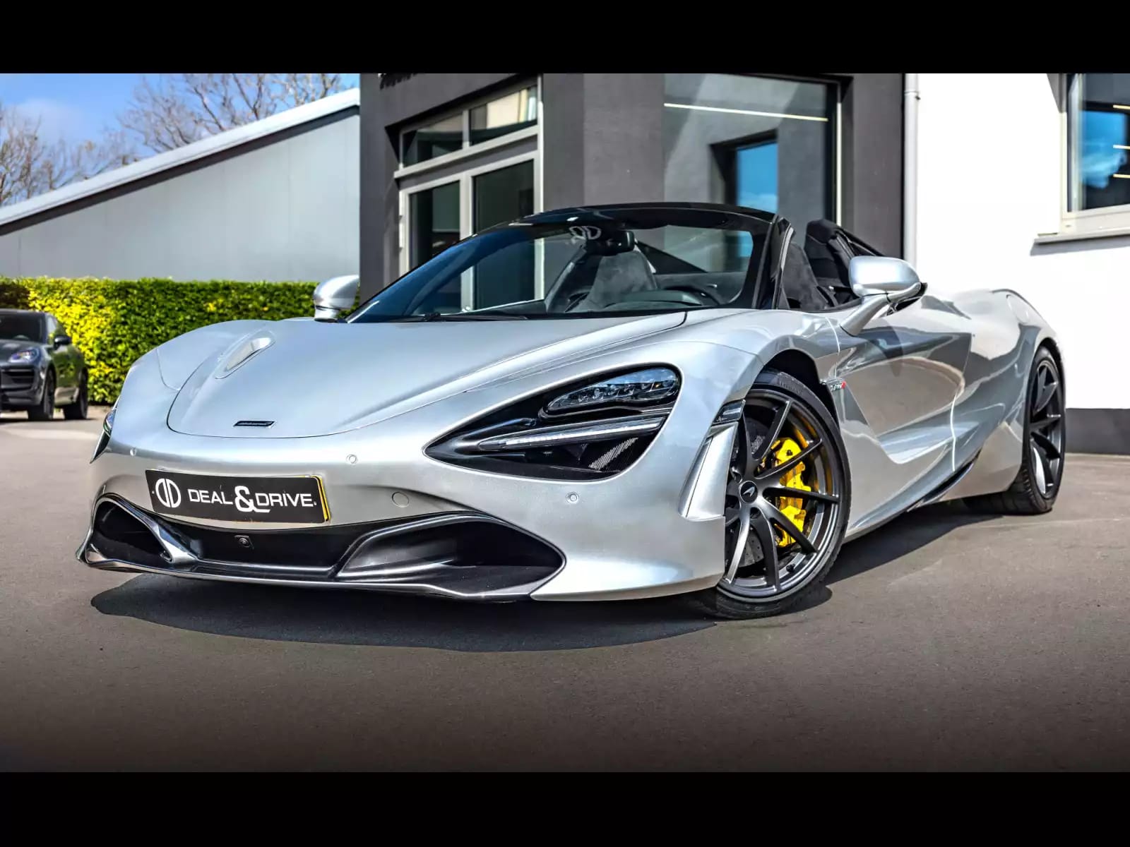 McLaren 720S SPIDER 4.0 V8 720 – PACK STEALTH - Photo 1