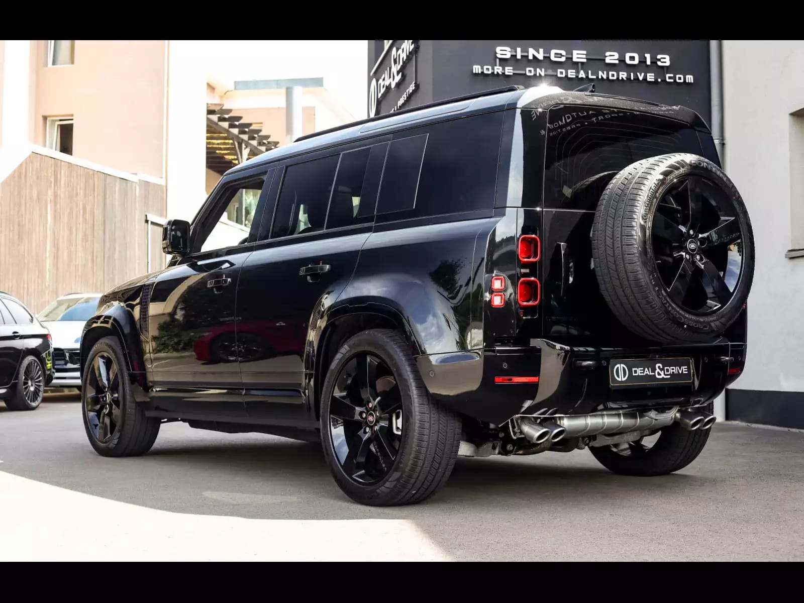 Land Rover Defender 110 P425 X-DYNAMIC HSE - Photo 1