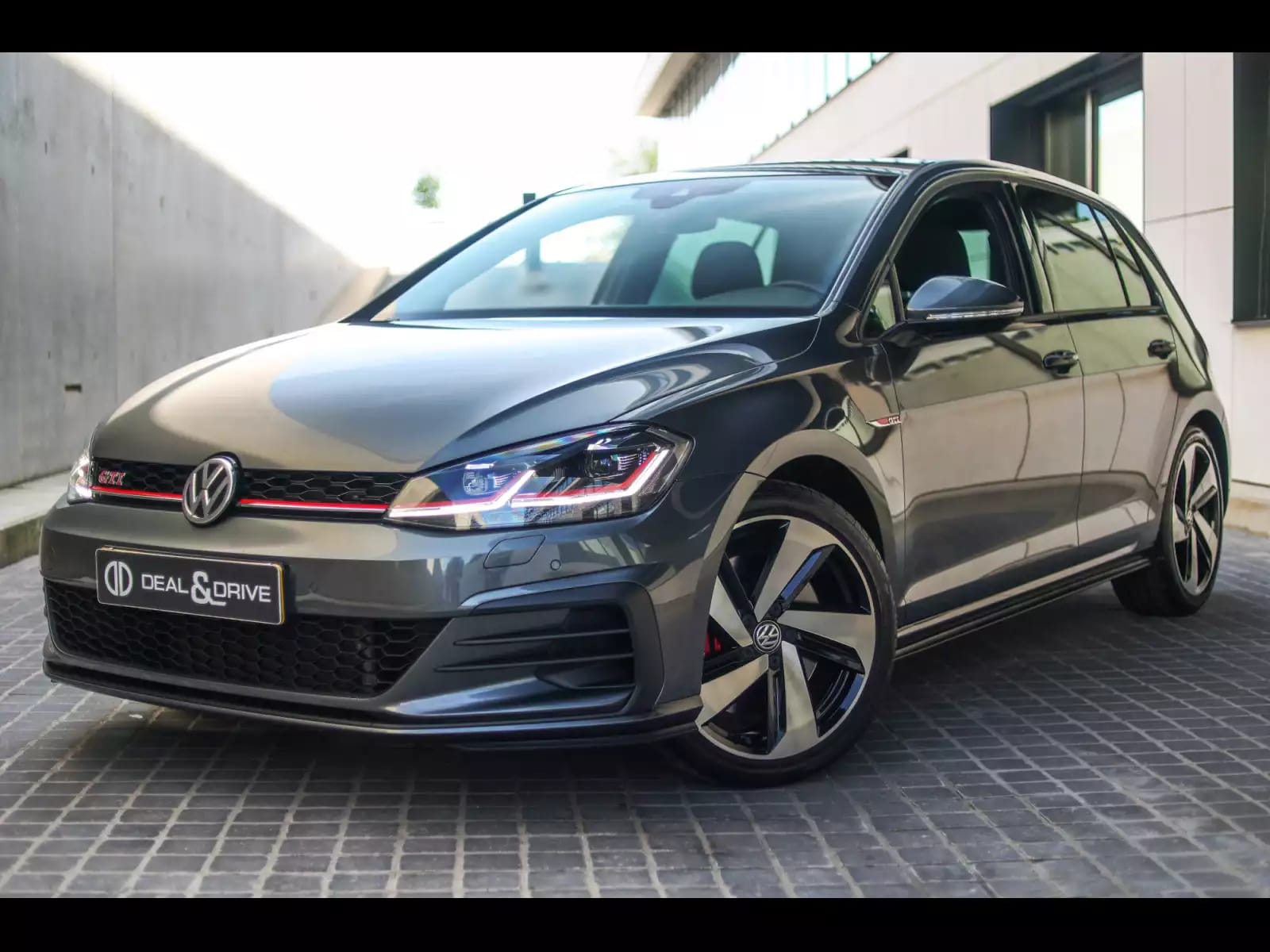 Volkswagen Golf VII 2.0 TSI GTI PERFORMANCE DSG7 – PACK BUSINESS PREMIUM - Photo 1