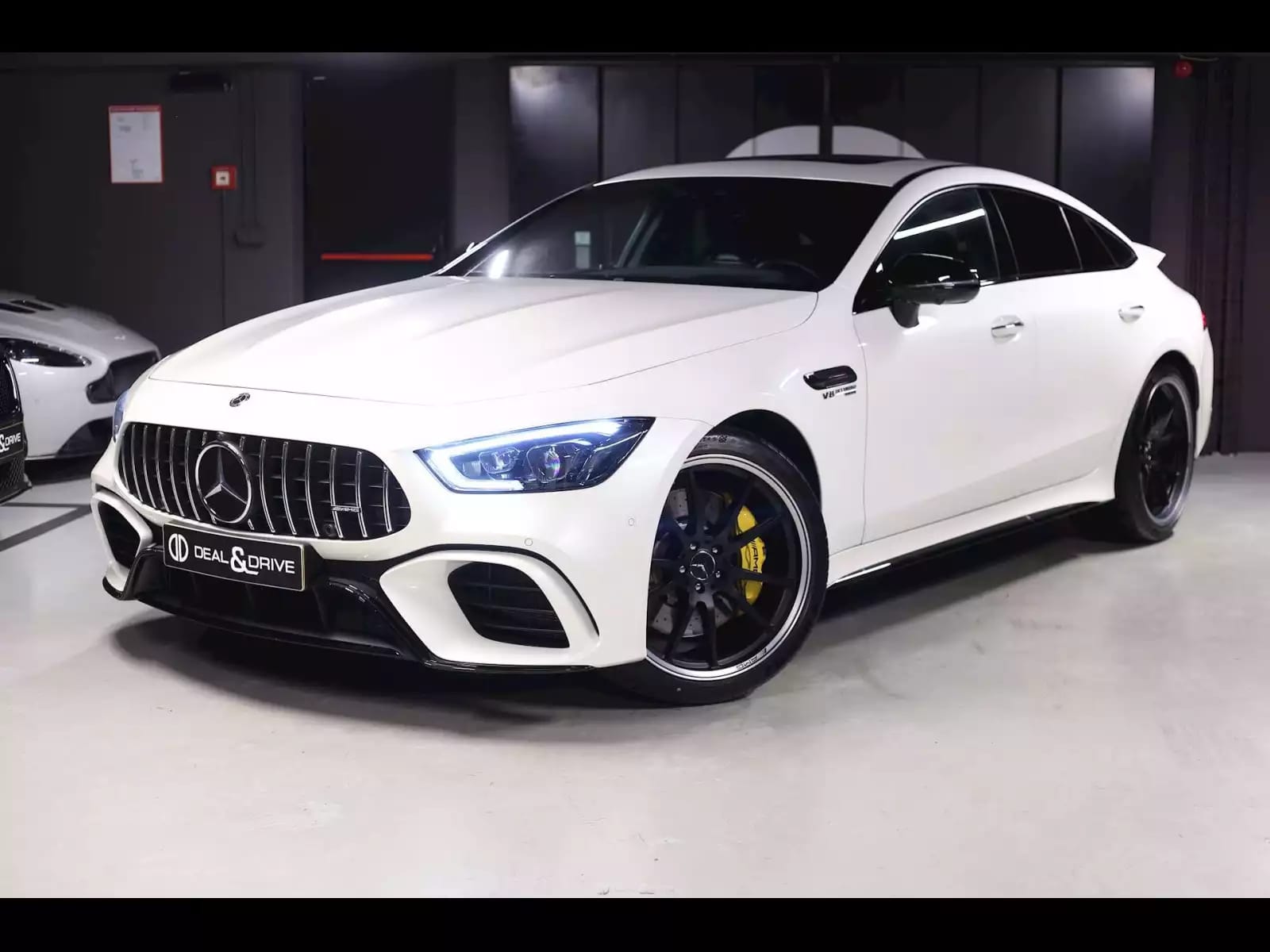 Mercedes-Benz AMG GT 4 PORTES 4.0 V8 63 S 4MATIC+ (639 CH) - Photo 1