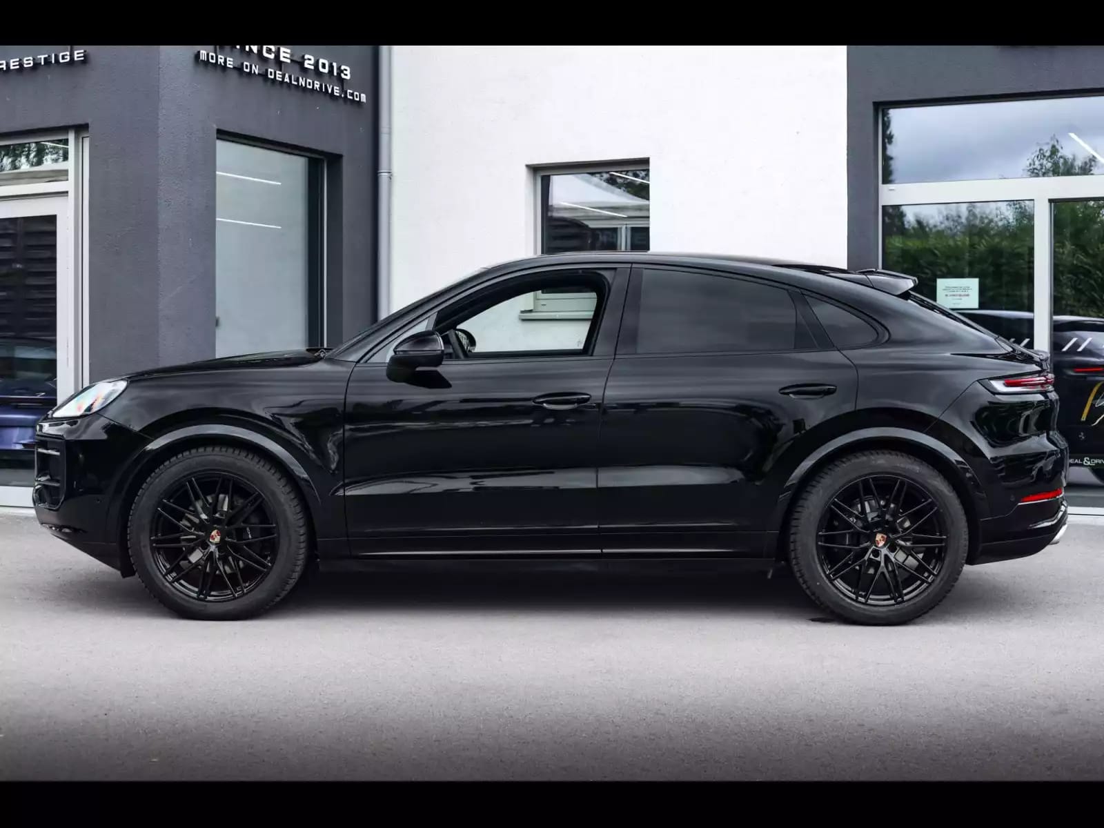 Porsche Cayenne COUPE III (2) 3.0 V6 (353 CH) – CHROMITE BLACK METALLIC - Photo 1
