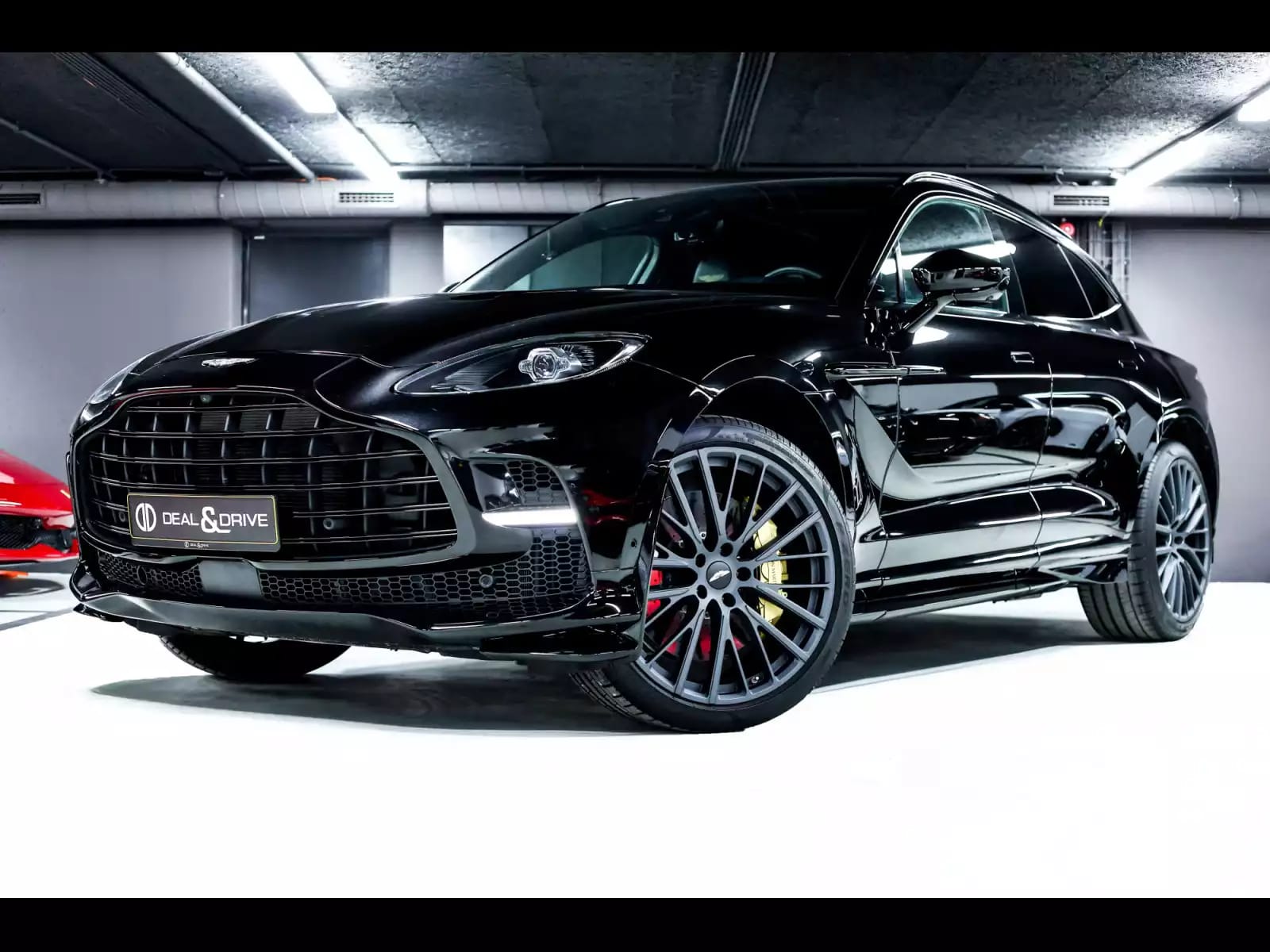 Aston Martin DBX 707 4.0 V8 - Photo 1