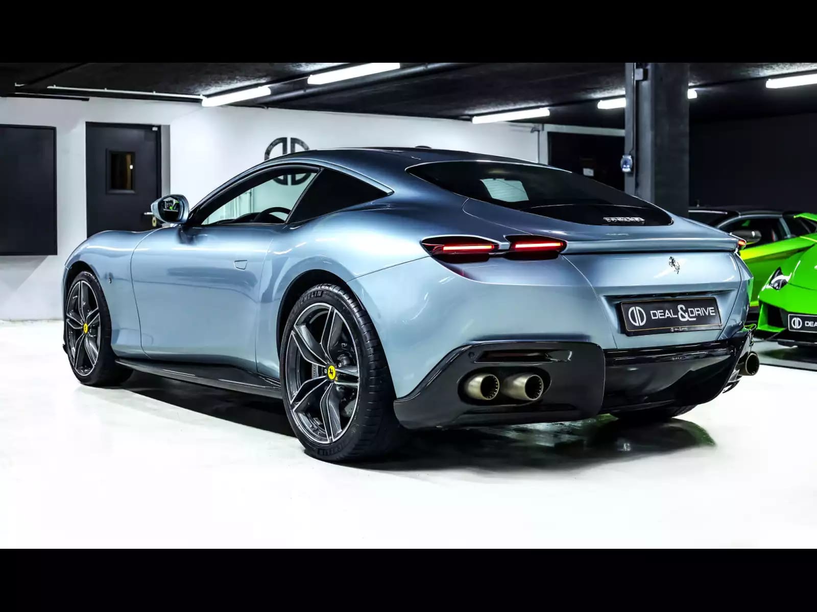 Ferrari Roma COUPE 3.9 V8 620 – CARBON EXTERIOR PACK - Photo 1