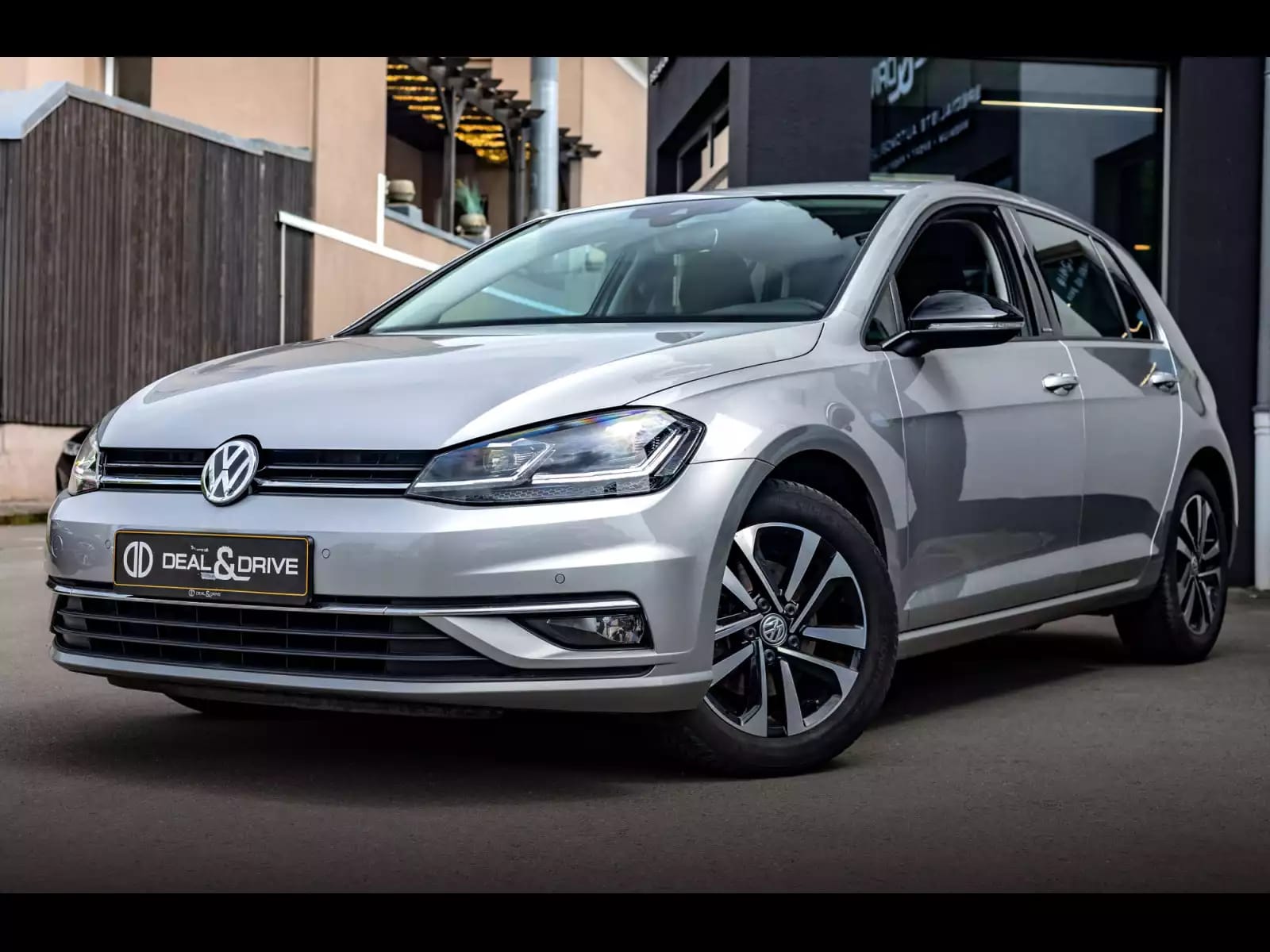 Volkswagen Golf VII 1.5 TSI 150 DSG IQ.DRIVE – TUNGSTEN SILVER - Photo 1