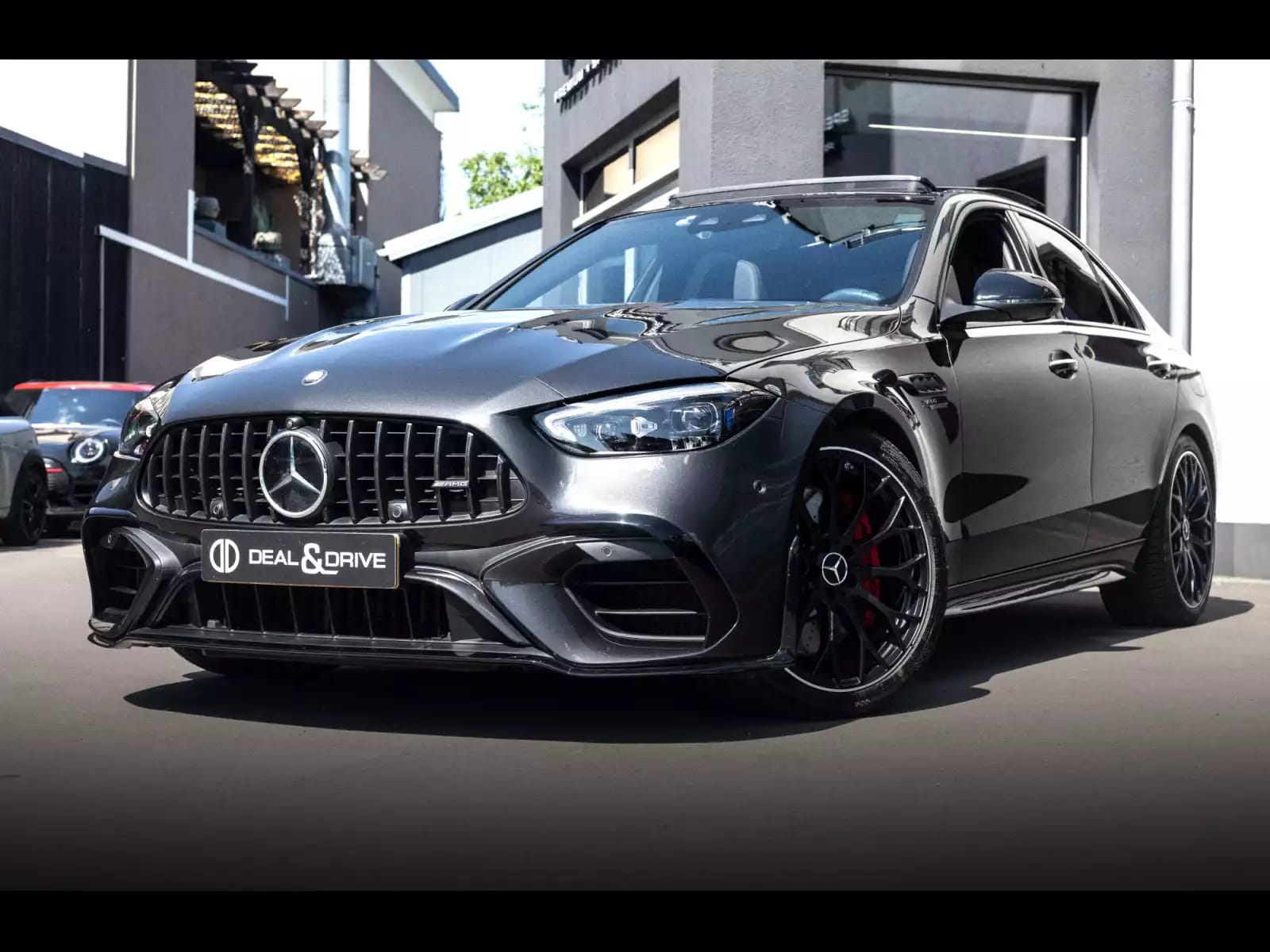 Mercedes-Benz C 63 AMG S AMG E PERFORMANCE (680 CH) LIMOUSINE – PACK AÉRODYNAMIQUE AMG - Photo 1