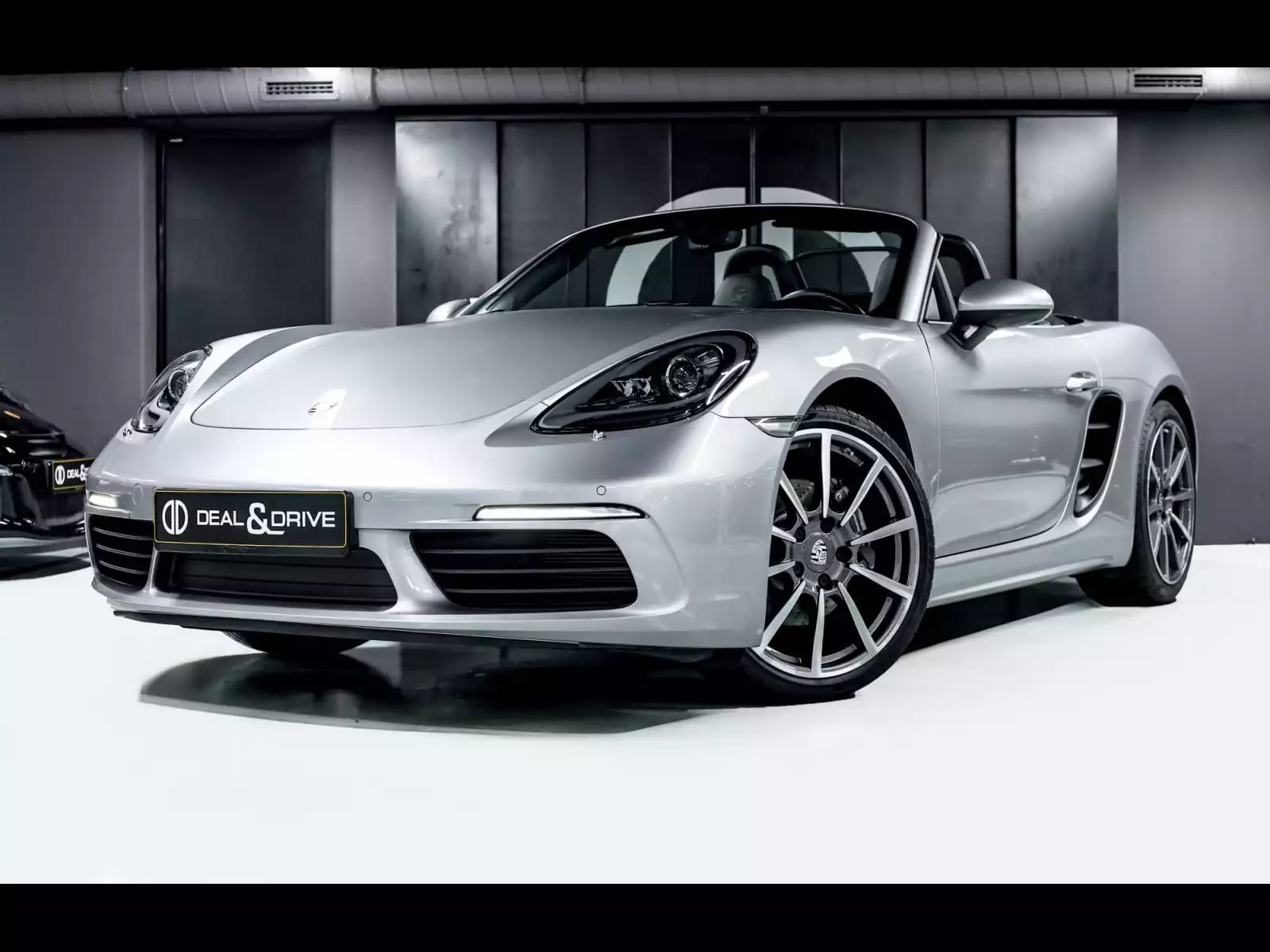 Porsche 718 Boxster 2.0 PDK – GT-SILVER - Photo 1