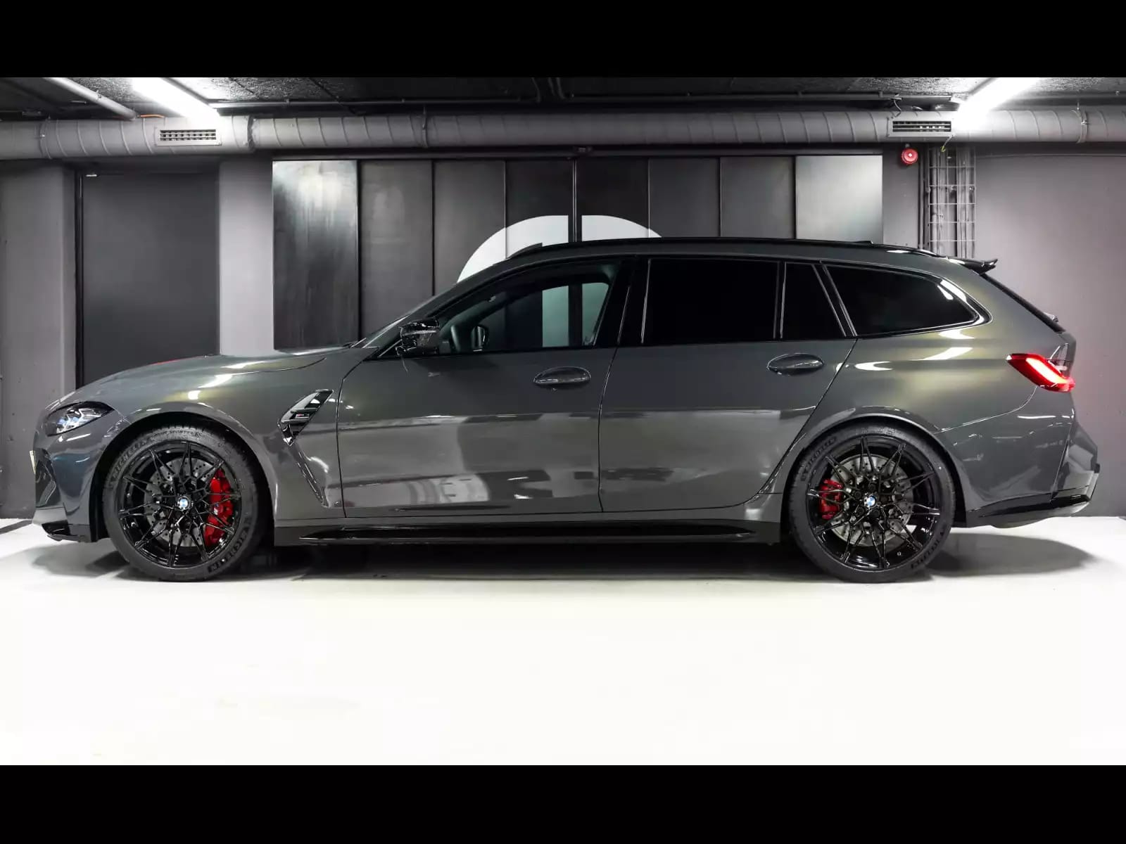 BMW M3 COMPETITION TOURING (G81) XDRIVE - Photo 1