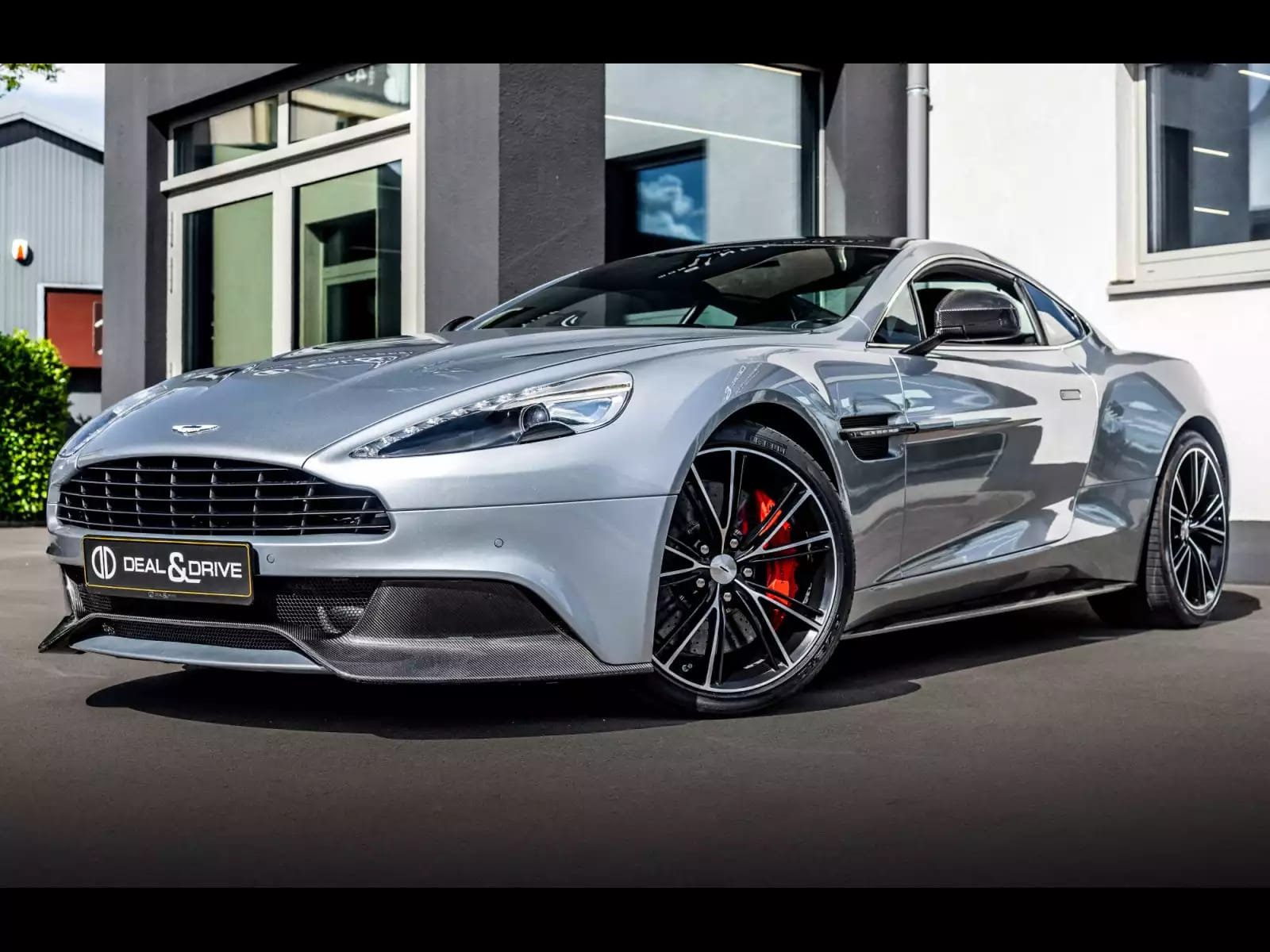 Aston Martin Vanquish II COUPE 6.0 V12 (574 CH) - Photo 1