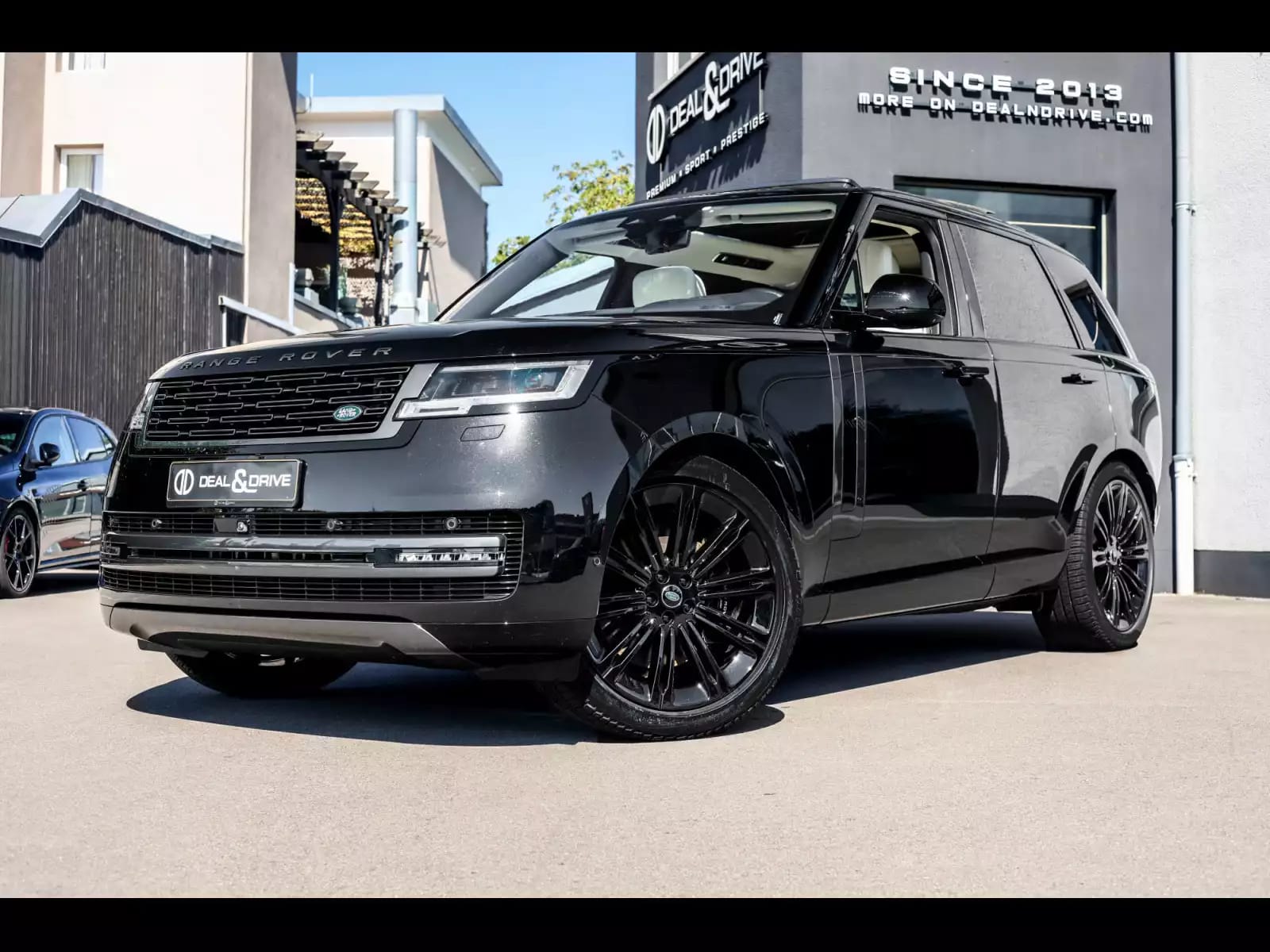 Land Rover Range Rover 4.4 P530 FIRST EDITION SWB AWD - Photo 1