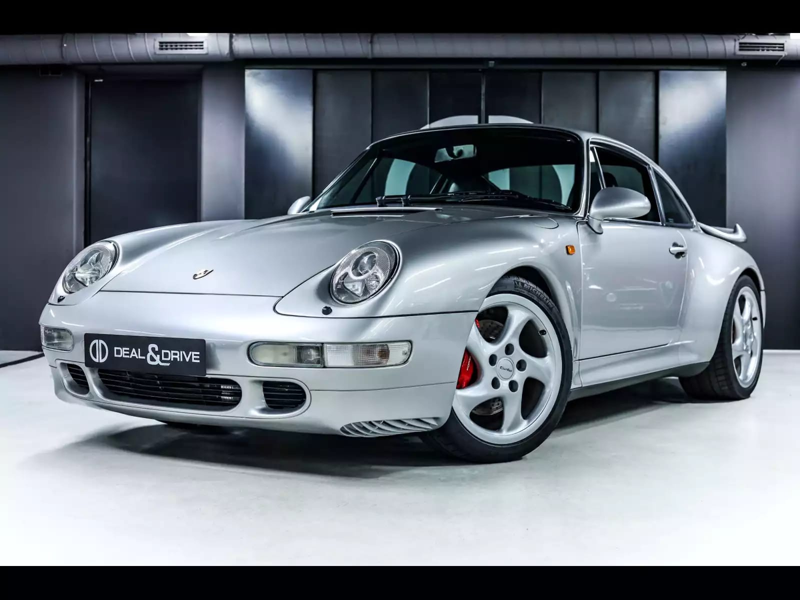 Porsche 911 (993) TURBO 3.6 408 - Photo 1