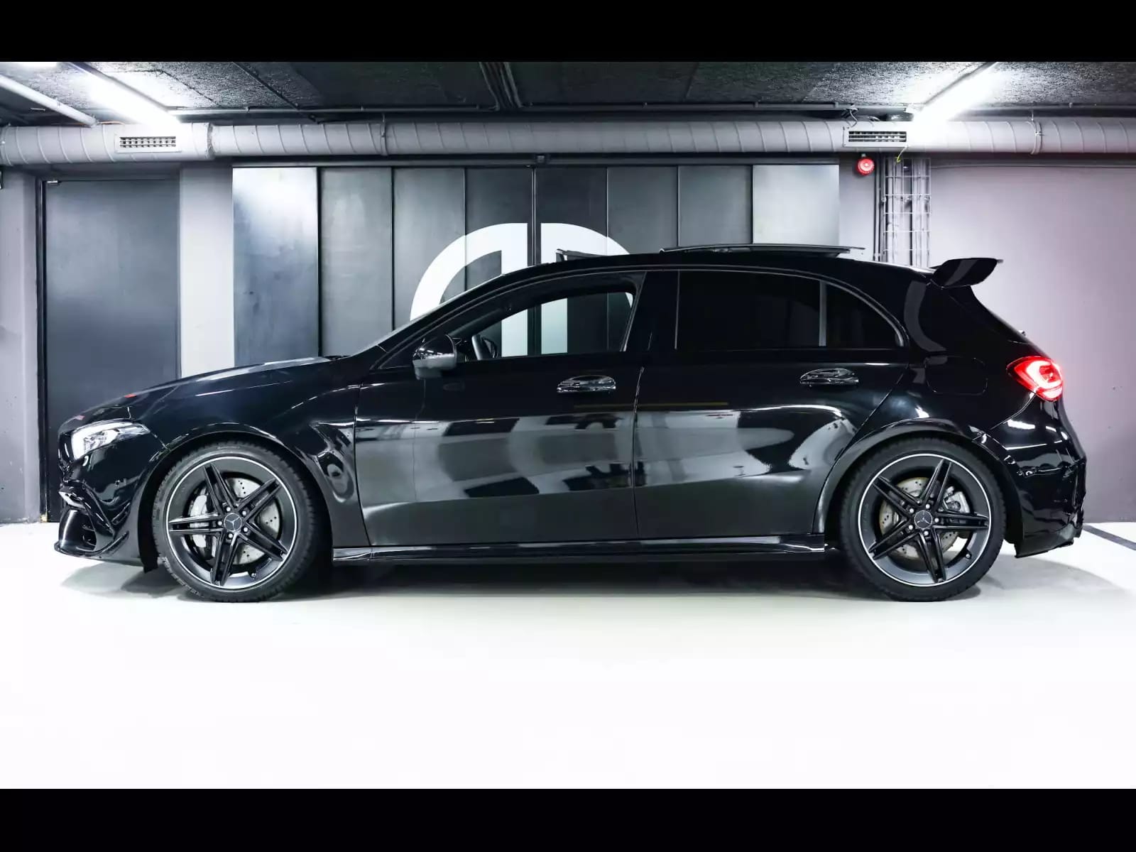 Mercedes-Benz A 45 AMG 4MATIC PACK AERODYNAMIQUE - Photo 1