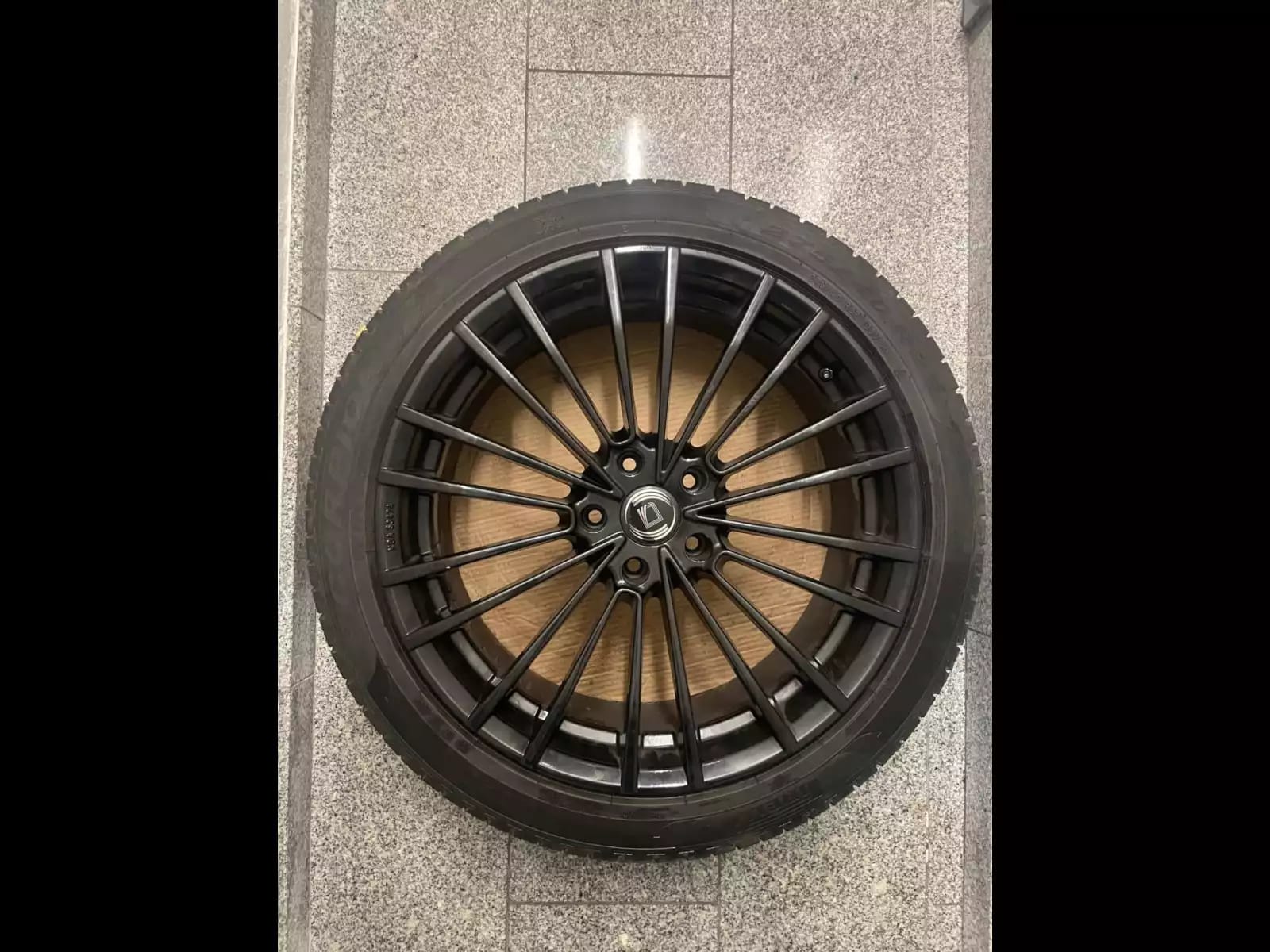 Jantes alu 22 - Photo 1