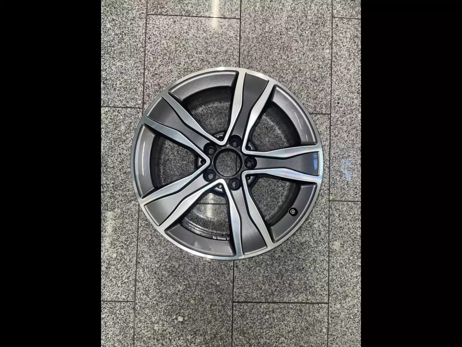 Jantes alu 17 - Photo 1