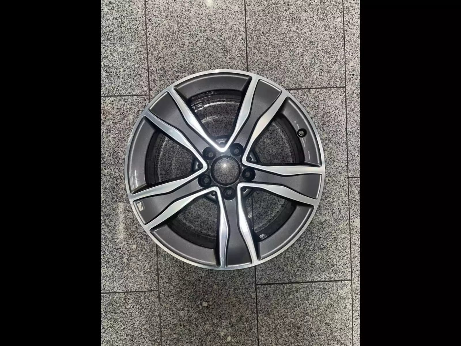 Jantes alu 17 - Photo 1