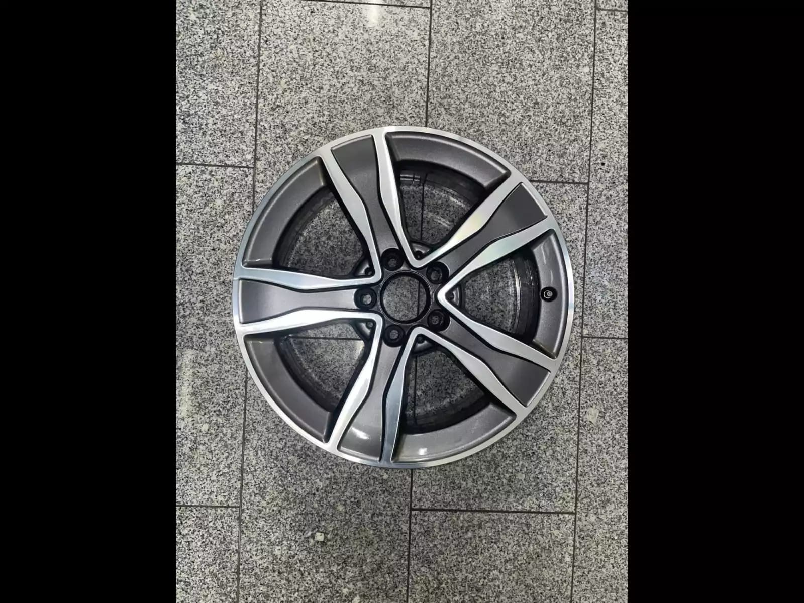 Jantes alu 17 - Photo 1