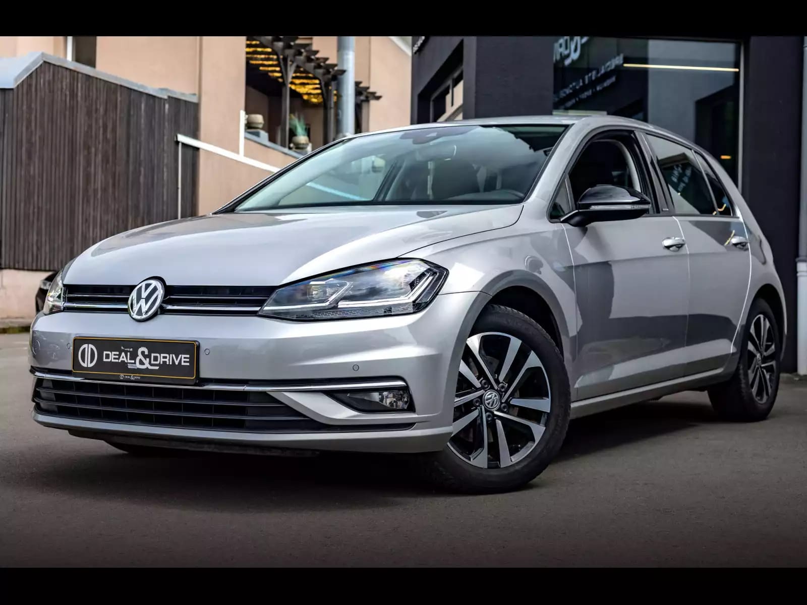Volkswagen Golf VII 1.5 TSI 150 DSG IQ.DRIVE – TUNGSTEN SILVER - Photo 1