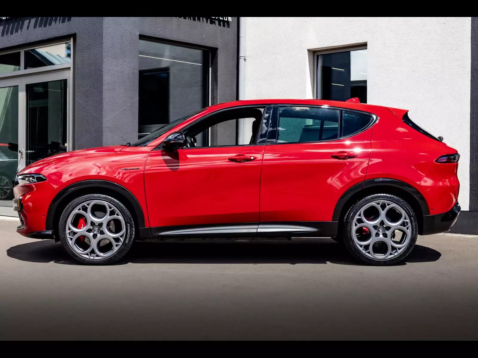 Alfa Romeo Tonale VELOCE 1.5 MILD-HYBRID TCT – ROSSO ALFA - Photo 1