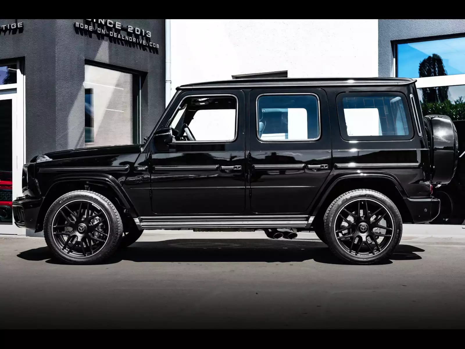 Mercedes-Benz G 63 AMG V8 BI-TURBO (FACELIFT) – PACK NIGHT - Photo 1