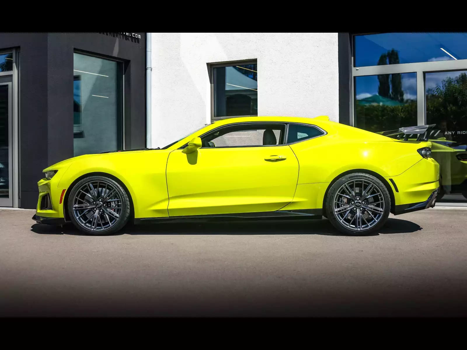 Chevrolet Camaro ZL1 6.2 V8 RWD - Photo 1