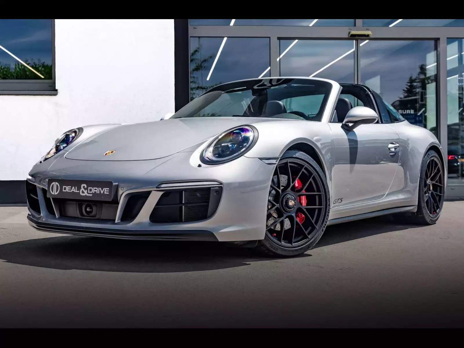 Porsche 991 .2 911 TARGA 4 3.0 GTS PDK – GT-SILVER - Photo 1