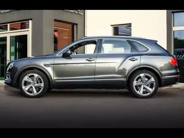 Bentley Bentayga 4.0 V8 550 4WD BVA – ANTHRACITE METALLIC – MULLINER SPECIFICATION - Photo 2