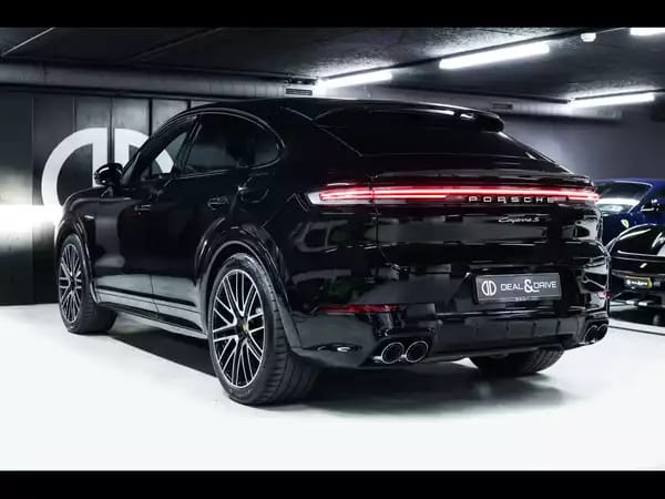 Porsche Cayenne S COUPE E-HYBRID TIPTRONIC SPORT DESIGN BLACK PACK - Photo 2