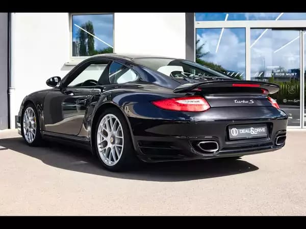 Porsche 911 (997.2) TURBO S COUPE 3.8 530 PDK – BASALTSCHWARZ - Photo 2
