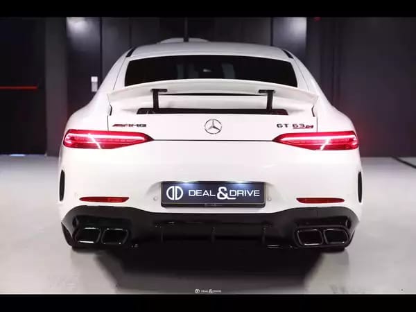 Mercedes-Benz AMG GT 63 S 4MATIC+ (639 CH) - Photo 3