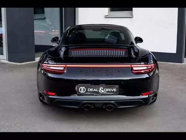 Porsche 911 (991.2) TARGA 4 GTS PDK - Photo 3